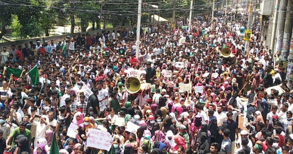 ফিরে দেখা ৪ আগস্ট: ‘মার্চ টু ঢাকা’ কর্মসূচি ঘোষণা, হাসিনার পতনের ইঙ্গিত