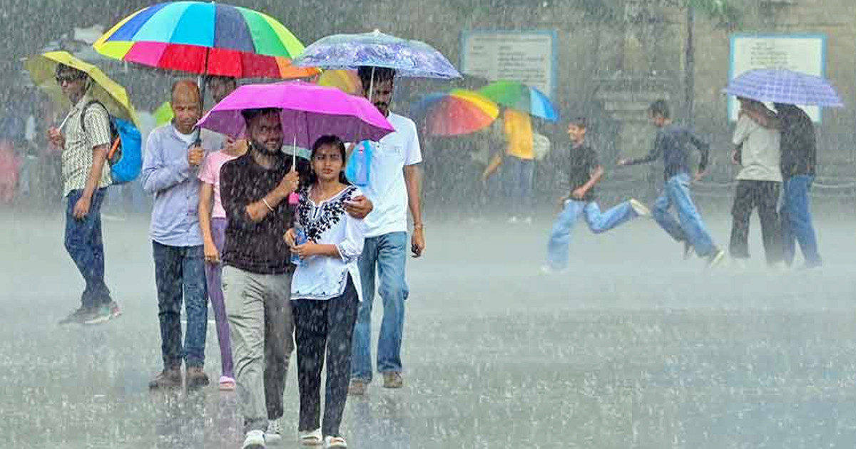 আজ ঢাকার আকাশ কেমন থাকবে, কতটা বৃষ্টির সম্ভাবনা?