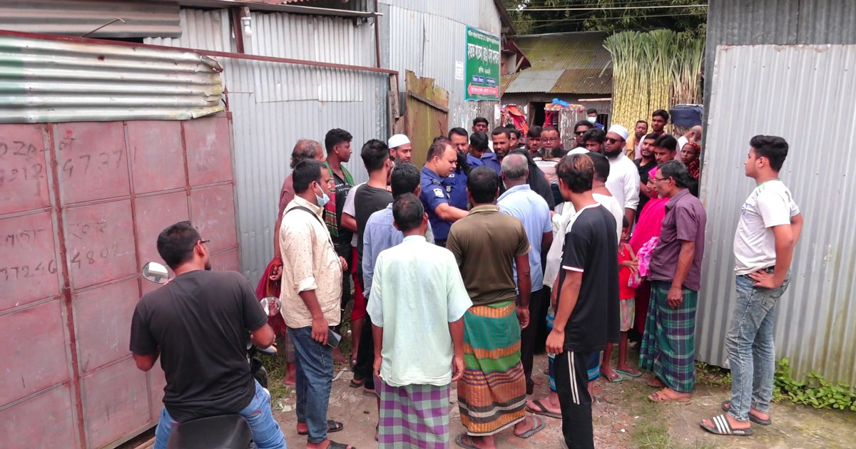 শিক্ষার্থীকে যৌন নির্যাতন: মাদ্রাসার দুই শিক্ষক গ্রেপ্তার
