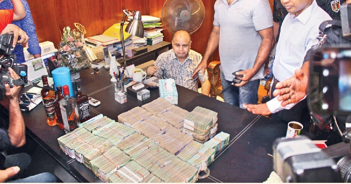 ১০ বছরের কারাদণ্ড থেকে খালাস আলোচিত জি কে শামীম