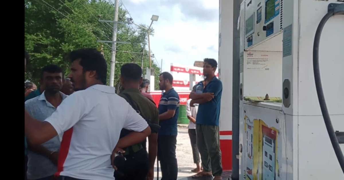 খুলনায় অবৈধ ক্রস ফিলিংয়ে অটোগ্যাস স্টেশনকে জরিমানা-সিলগালা