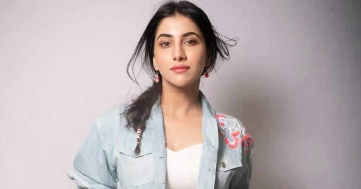 শোক সামলে ওঠার চেষ্টা করছি: রুক্মিণী