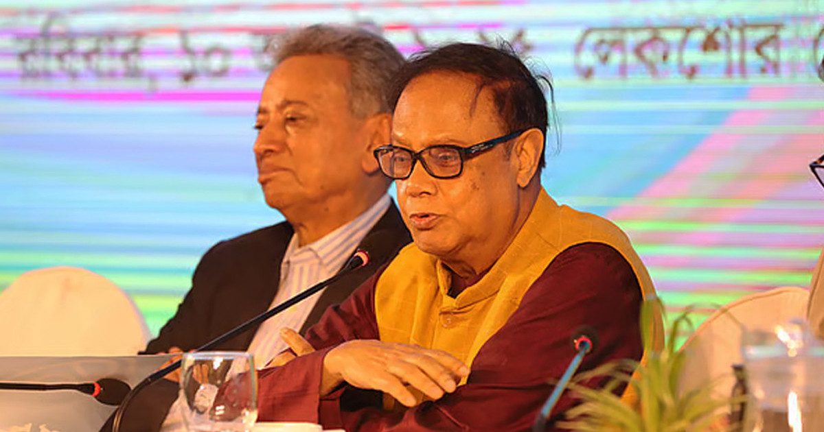 ১৪ আগস্টের পর এক ডলারও বিক্রি করেনি কেন্দ্রীয় ব্যাংক: গভর্নর