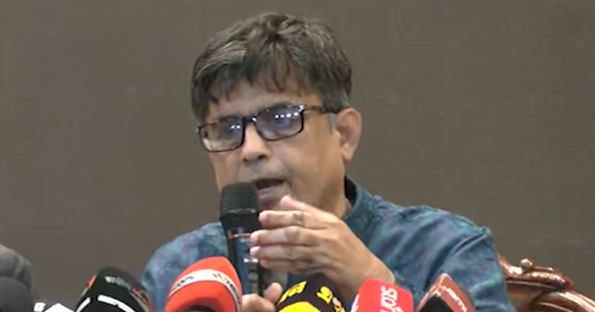 আ. লীগ দেশের বাইরে কী করছে, অবশ্যই আমরা মনিটরিং করছি: প্রেস সচিব