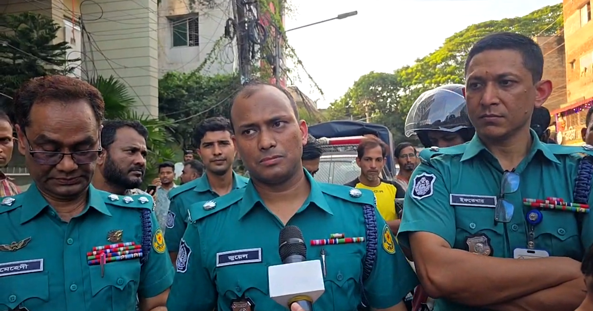 উত্তপ্ত মোহাম্মদপুরের জেনেভা ক্যাম্প, সন্ধ্যায় যৌথ অভিযান
