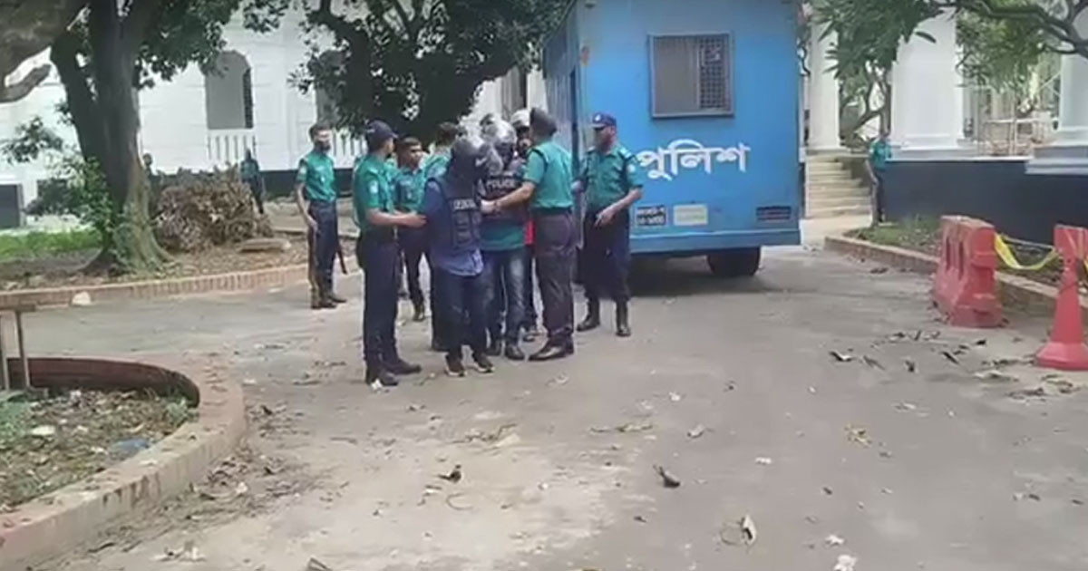 সাবেক আইজিপি শহিদুলসহ ১৫ আসামি ট্রাইব্যুনালে
