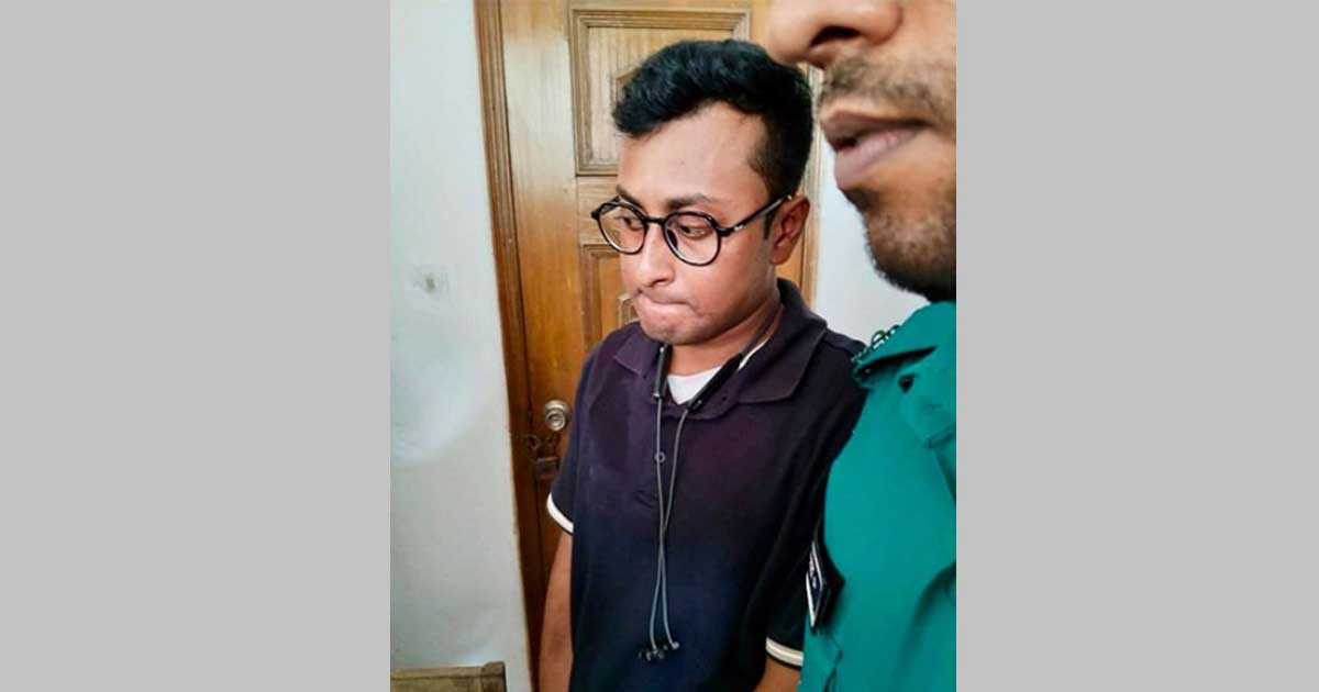 ইয়াবা, মদ হেরোইনসহ হাইকোর্টে প্রবেশের সময় যুবক আটক