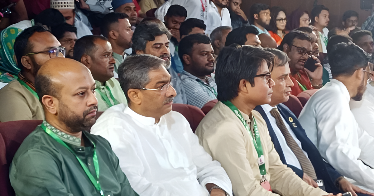 জুলাই শিখিয়েছে কীভাবে হাসিনার পতন ঘটাতে হয়: এ্যানি