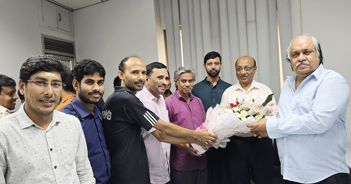 দৈনিক জনকণ্ঠের নির্বাহী সম্পাদক হলেন খুরশীদ আলম