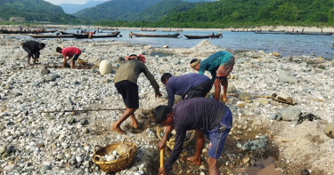 পাথরশূন্য সিলেটের সাদাপাথর পর্যটনকেন্দ্র: তদন্ত কমিটি গঠন
