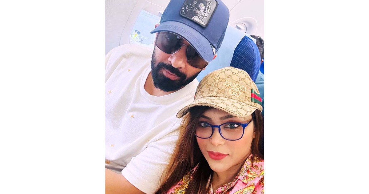 শাকিব খানের সঙ্গে ছবি শেয়ার, শোকাহত মিষ্টি জান্নাতের ক্ষোভ