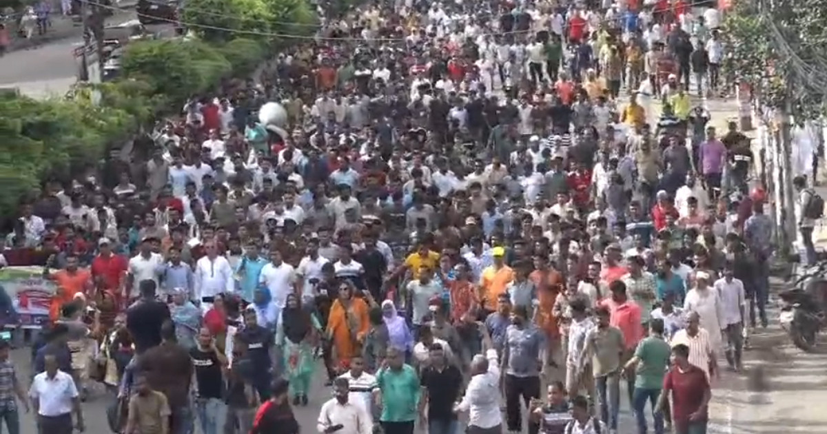 হাসিনা-কামালসহ স্বৈরাচারীদের দৃষ্টান্তমূলক শাস্তির দাবিতে রাজধানীতে বিক্ষোভ