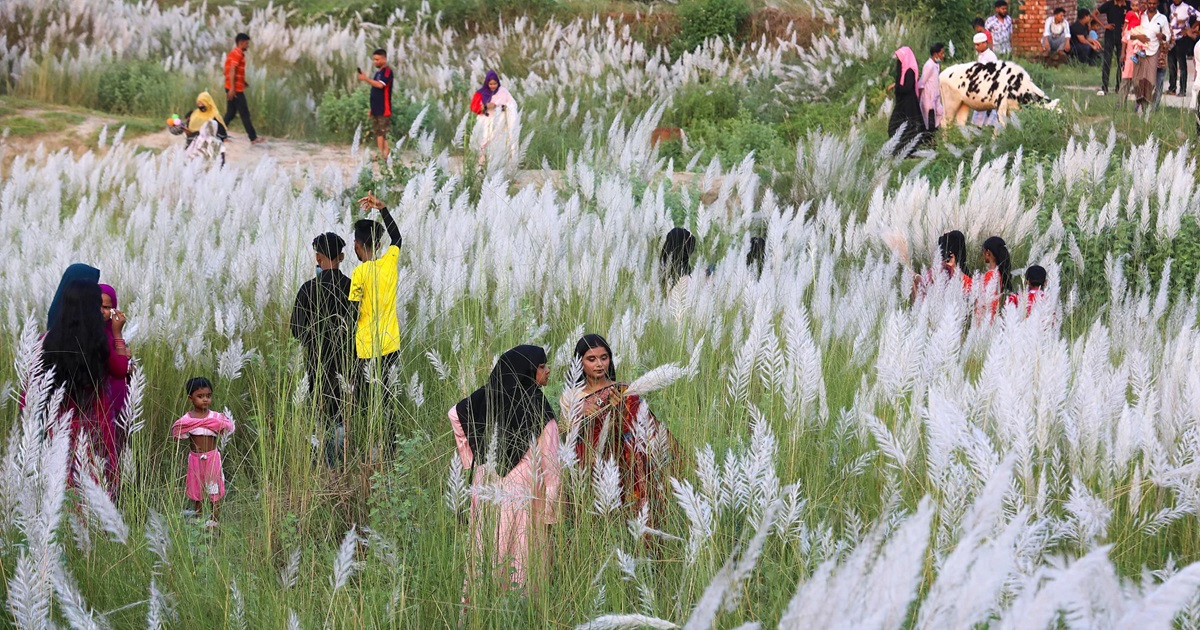 শরতের প্রথম দিন আজ