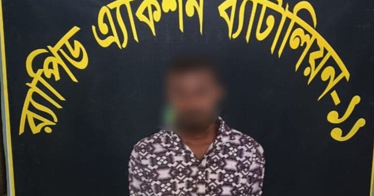 নারায়ণগঞ্জে সড়ক দুর্ঘটনায় নিহত ৪, ঘাতক ট্রাকের চালক গ্রেপ্তার