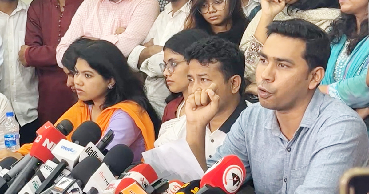 ডাকসুতে এখনো প্যানেল দেয়নি ছাত্রদল, মব ও নির্যাতন চেষ্টার অভিযোগ