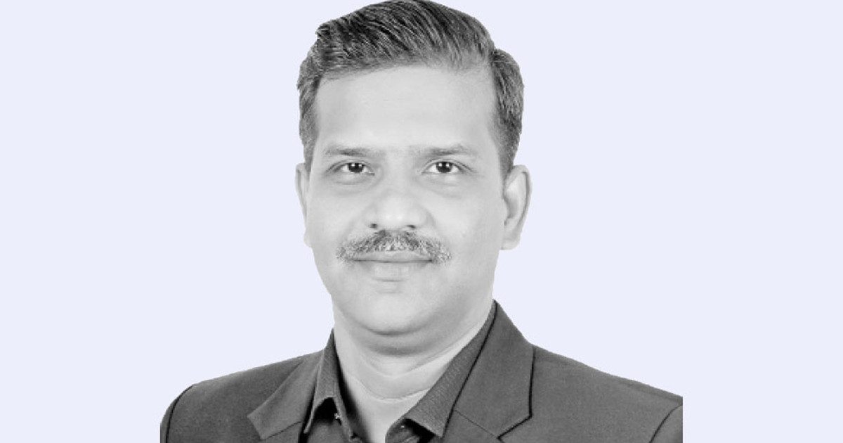 সিলেটের সাদা পাথরে কালো হাত