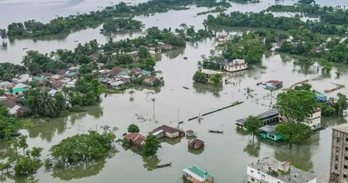 ভারী বৃষ্টিপাত নিয়ে দুঃসংবাদ, প্লাবিত হওয়ার আশঙ্কায় ১০ জেলা!