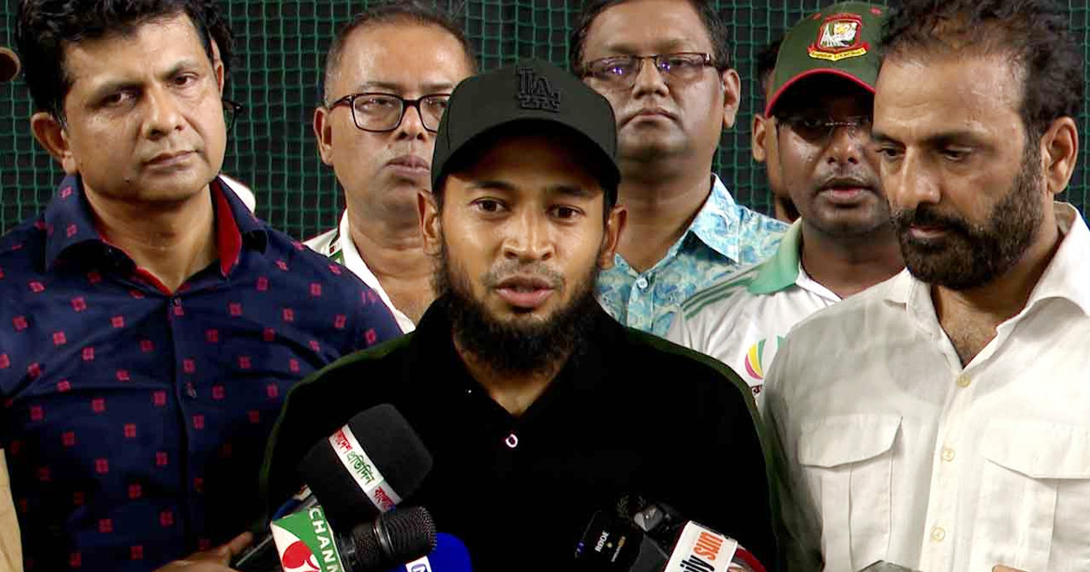 বসুন্ধরা ক্রিকেট নেটওয়ার্কের ফ্যাসিলিটিজ দেখে বাকিদের লজ্জা লাগা উচিত: মুশফিক