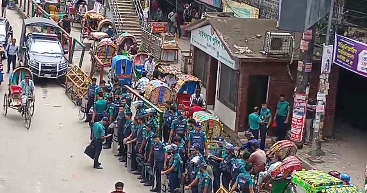 অজানা কারণে ফের ঢাকা কলেজ ও সিটি কলেজ শিক্ষার্থীদের সংঘর্ষ
