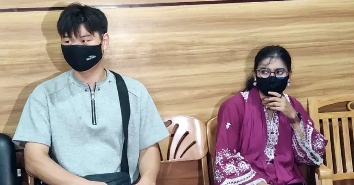প্রেমের টানে চীনা নাগরিক কুষ্টিয়ায়, চলছে বিয়ের প্রস্তুতি