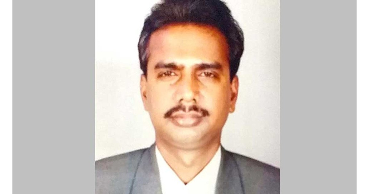 হাইকোর্টে বিচার চলাকালে প্রাণ গেল আইনজীবীর