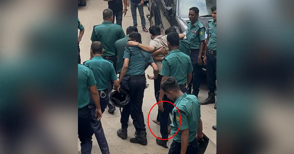 আদালতে জুতা খোয়ালেন তৌহিদ আফ্রিদি