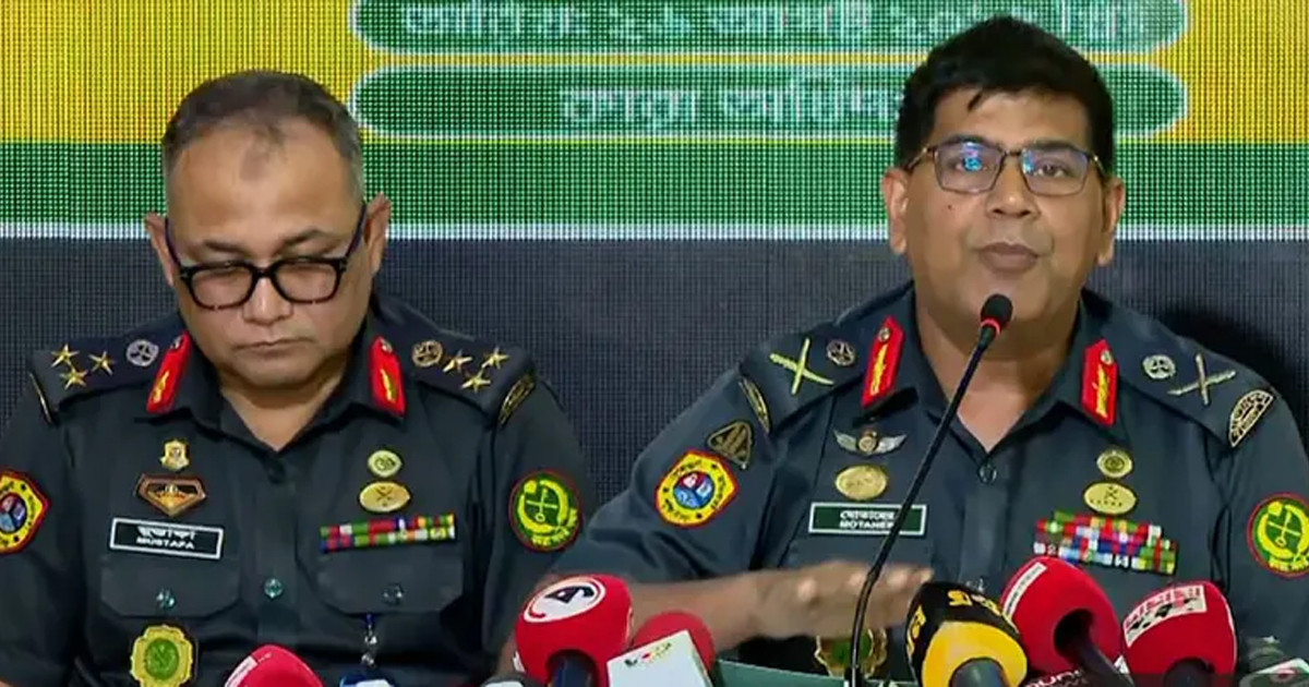 জেল ভেঙে পালানো ৭০০ বন্দী এখনও পলাতক: কারা মহাপরিদর্শক
