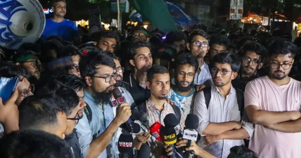 তিন দফা দাবিতে বুয়েট শিক্ষার্থীদের ‘লংমার্চ টু ঢাকা’ আজ