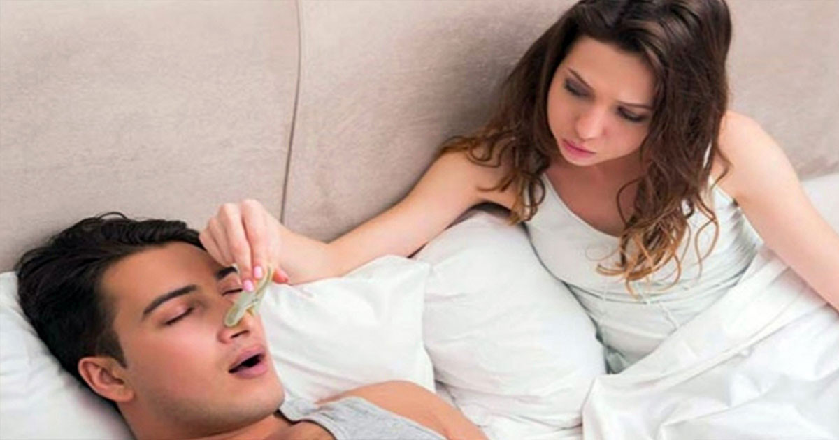 ঘুমে নাক ডাকার কারণ ও সমাধান কী