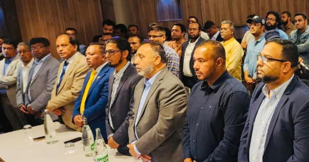 প্যারিসে স্বপ্ন ও সংগ্রামে জুলাই মেলবন্ধন এবং ‘নথিতে রক্তগন্ধ’ বইয়ের মোড়ক উন্মোচন