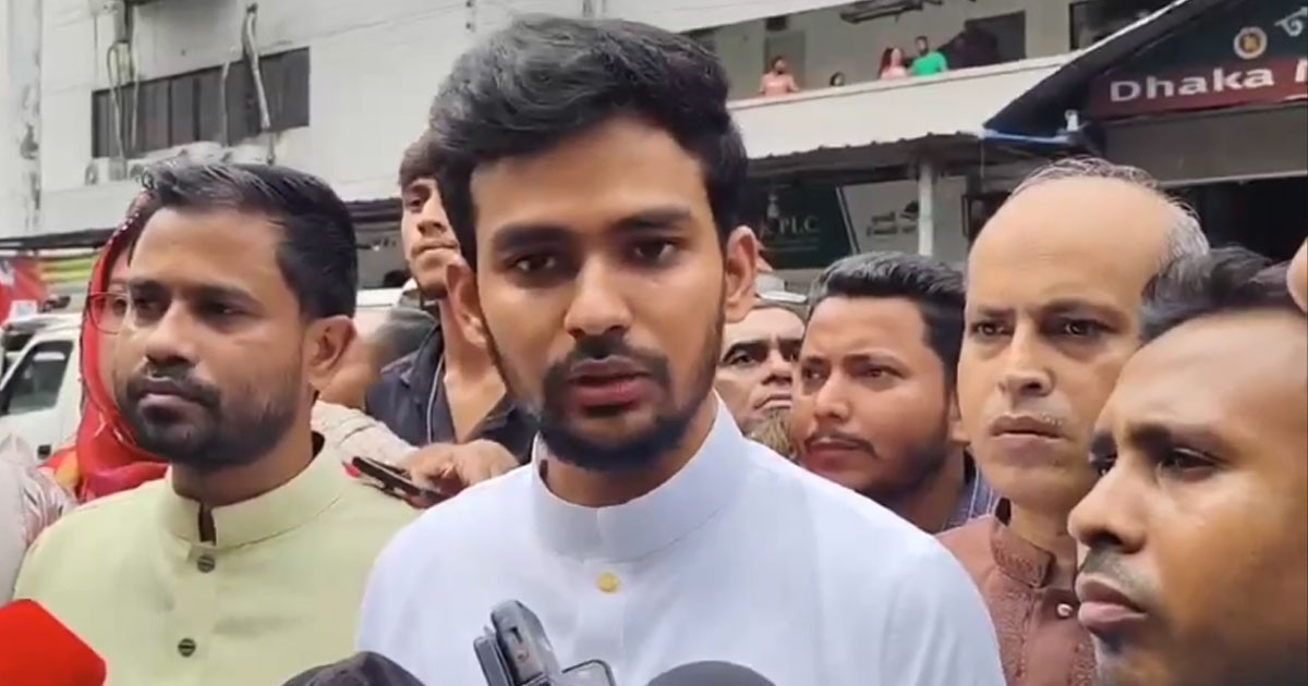 জাতীয় পার্টি দিয়ে আ. লীগ ফেরানোর পরিকল্পনা চলছে: আসিফ মাহমুদ