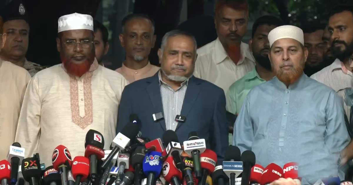 প্রধান উপদেষ্টার সঙ্গে বৈঠকে কী কথা হলো জানালেন তাহের