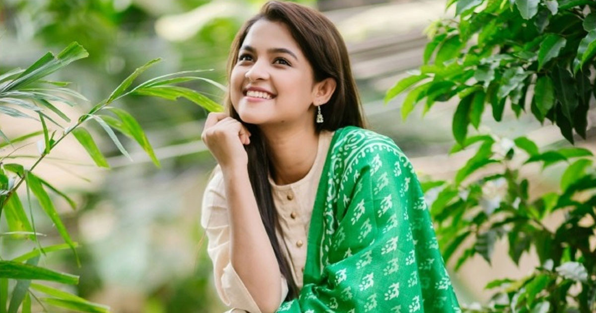 কেমন পাত্র চান জানালেন সাদিয়া আয়মান