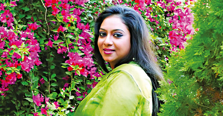 অবশেষে নভেম্বরে শুটিংয়ে ফিরছেন শাবনূর