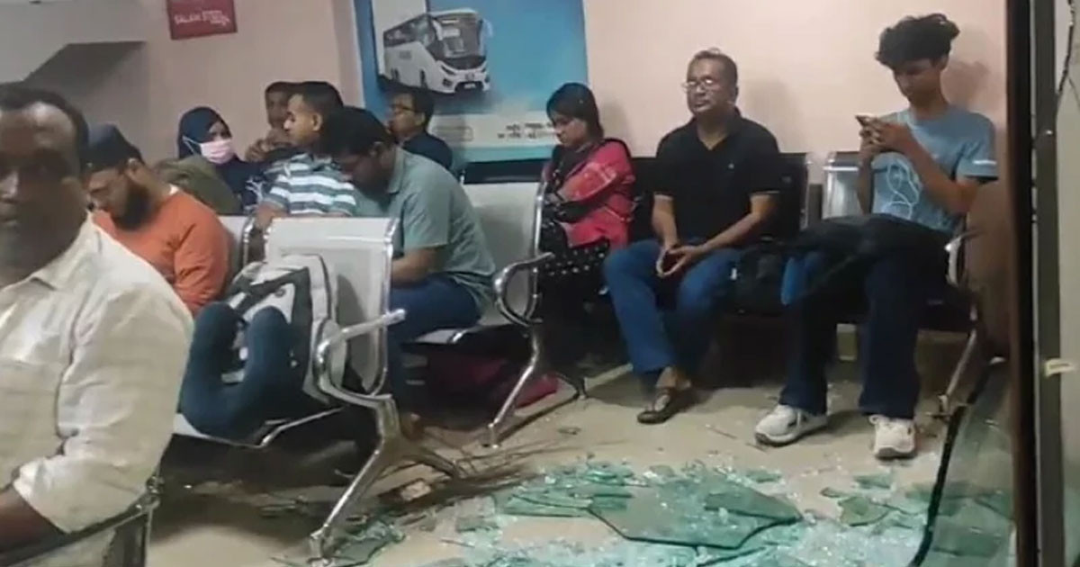 রাজধানীতে সোহাগ পরিবহনের কাউন্টার ও মালিকের বাসায় হামলা