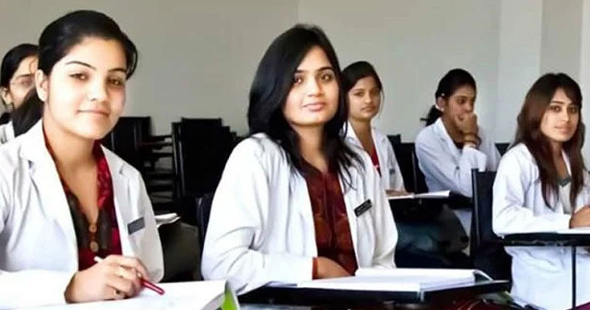 মেডিকেলে কমছে বিদেশি শিক্ষার্থী