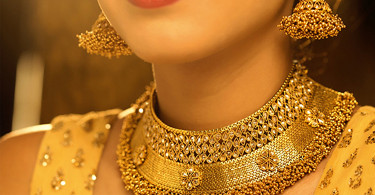 কত টাকায় বিক্রি হচ্ছে স্বর্ণের ভরি?