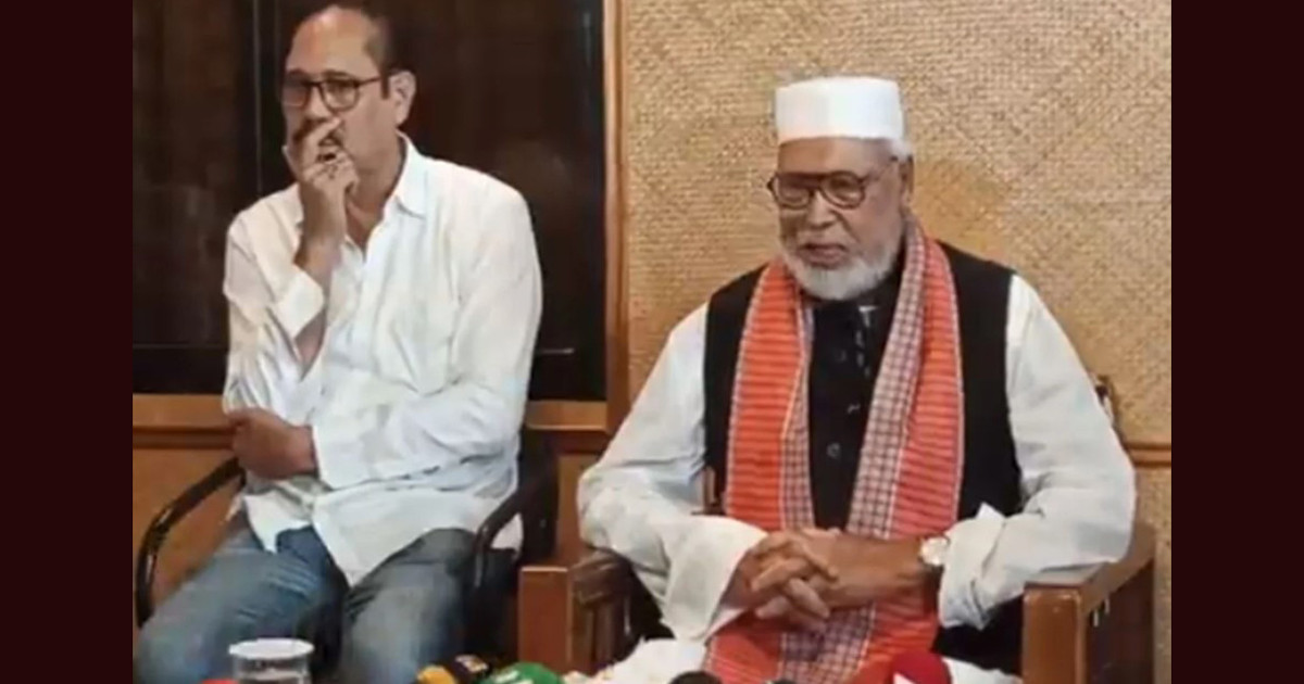 ‌‘আমার বাড়ি ভেঙেছে আরও ভাঙুক, তাতে যদি দেশে শান্তি আসে আমি রাজি’