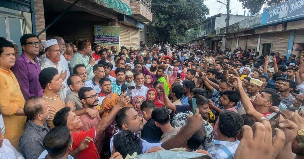 ঐক্যবদ্ধভাবে আ. লীগের ষড়যন্ত্র রুখে দিতে হবে: মোস্তফা জামান