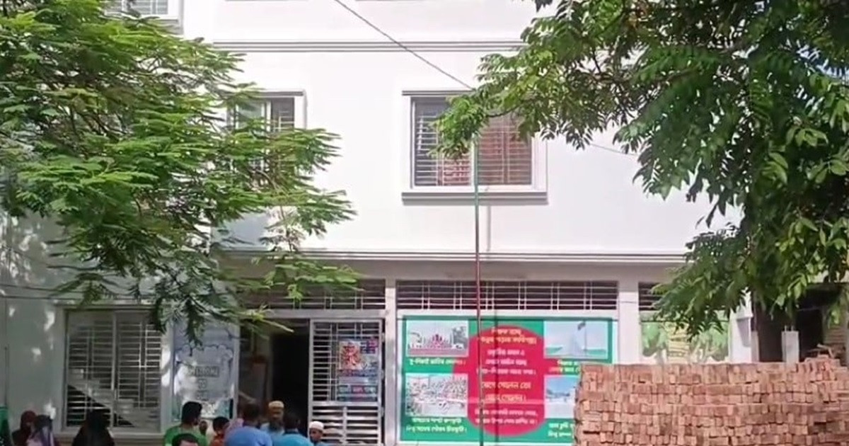 ভাড়া বাসায় মা ও বিশ্ববিদ্যালয় পড়ুয়া মেয়ের লাশ উদ্ধার