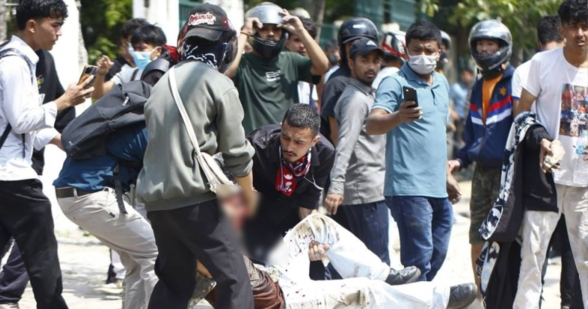 নেপালে কেন এত বড় প্রাণঘাতী সহিংসতা?