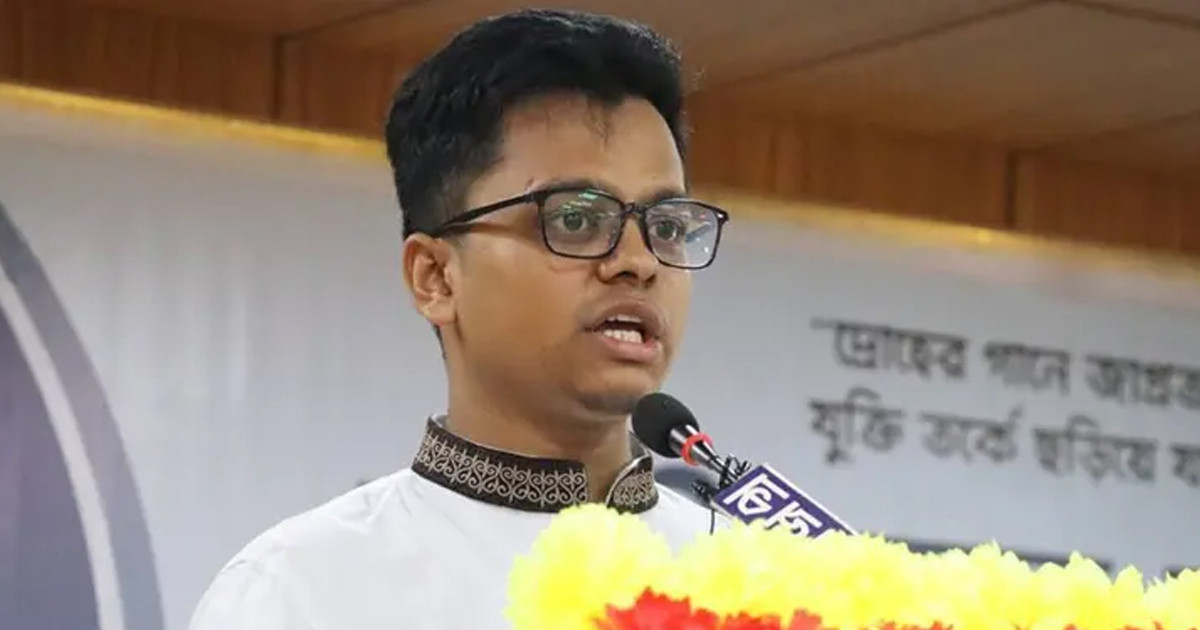 অপচেষ্টা ব্যর্থ করতে ভোটকেন্দ্র পাহারা দিচ্ছেন ছাত্রীরা: ফরহাদ