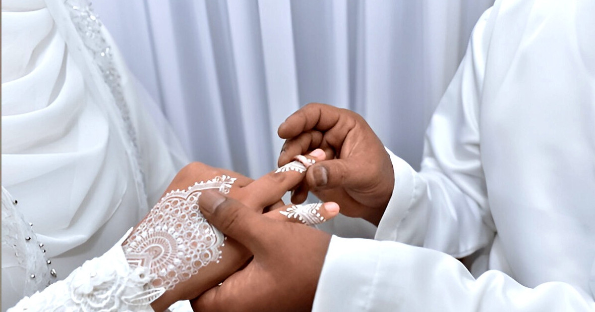কোনো মেয়েকে বোন ডাকার পর বিয়ে করতে পারবে কি?