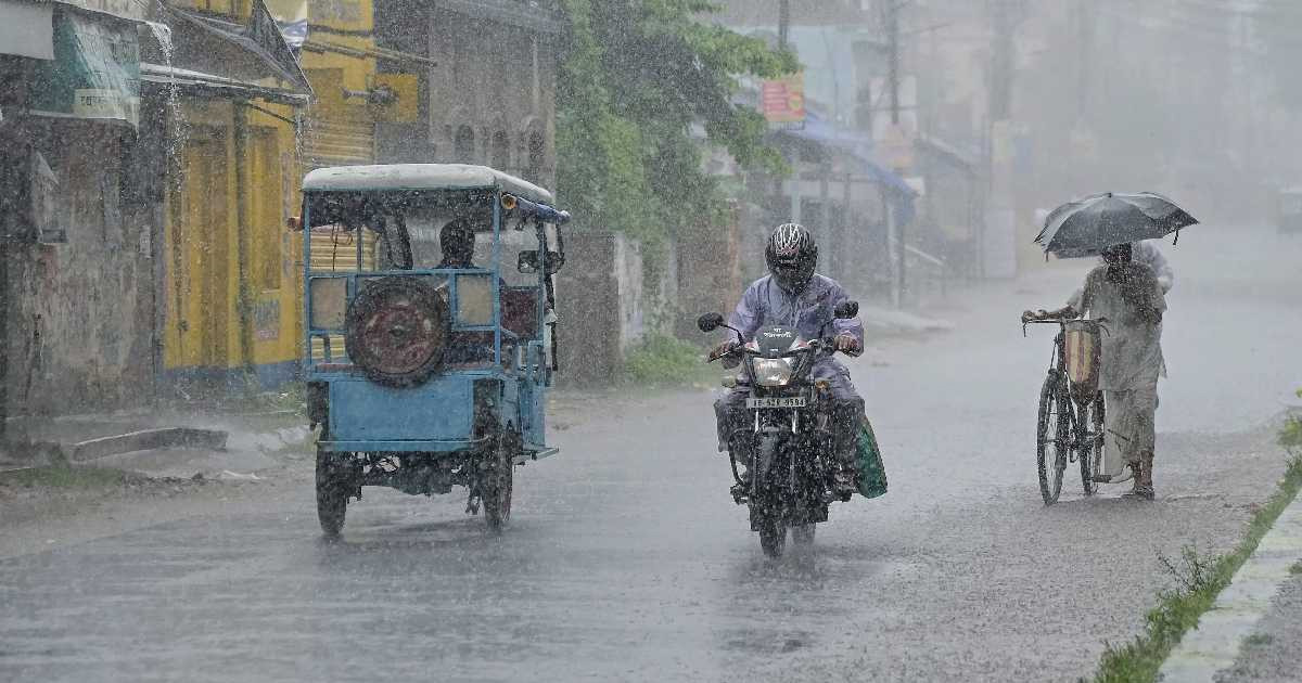 ৪ বিভাগে বৃষ্টি নিয়ে আবহাওয়া অফিসের নতুন বার্তা