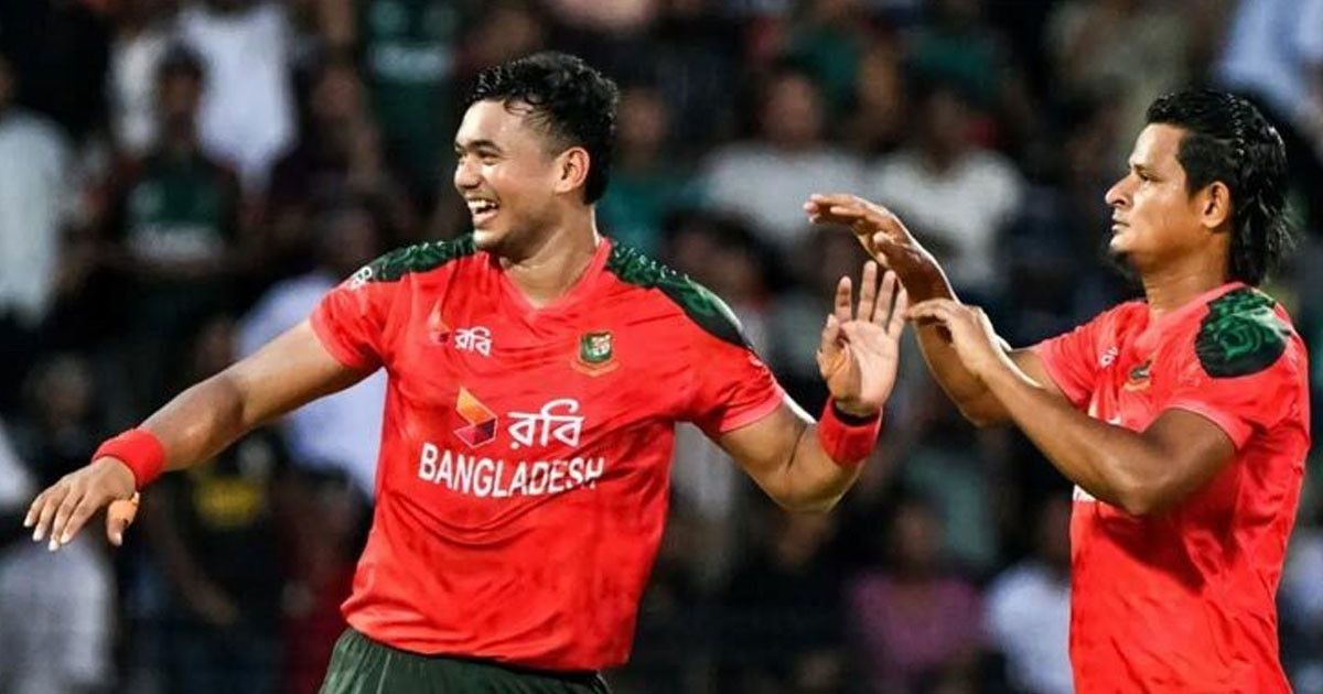 এশিয়া কাপে প্রথম ওভারেই উইকেট শিকার করলেন তাসকিন