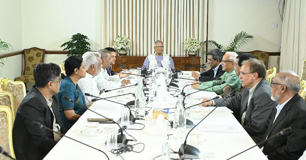 ফেব্রুয়ারির প্রথমার্ধে নির্বাচনের বিকল্প আমাদের হাতে নেই: প্রধান উপদেষ্টা