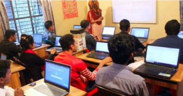 বিনামূল্যে ফ্রিল্যান্সিং প্রশিক্ষণ দেবে সরকার, প্রতিদিন মিলবে ভাতাও