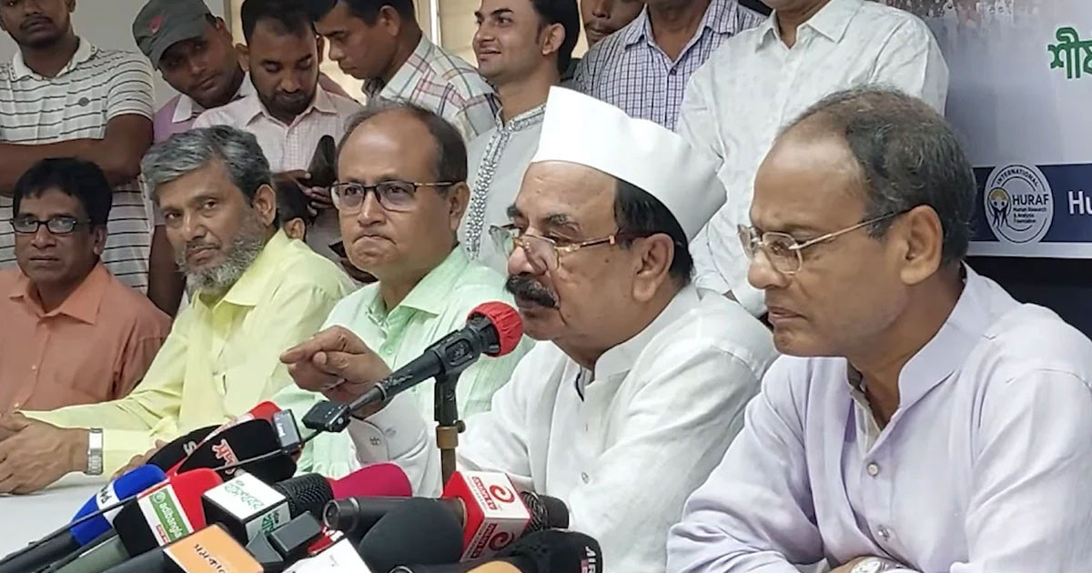 এমপি-মন্ত্রী হওয়ার জন্য পাগল হবেন না: গয়েশ্বর চন্দ্র রায়