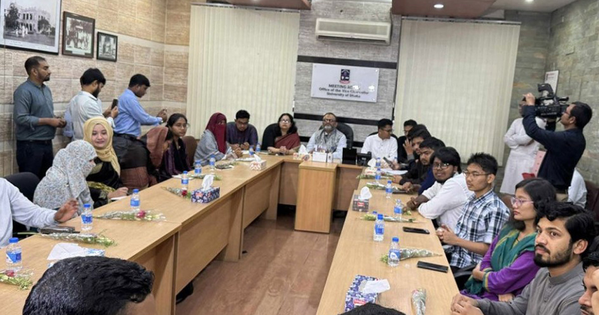 ঢাবির সিনেট সদস্য হচ্ছেন সাদিক-ফরহাদসহ ৫ ছাত্র প্রতিনিধি