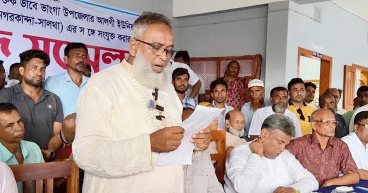 গভীর রাতে ডিবির হাতে আটক ভাঙ্গায় আন্দোলনের প্রধান সমন্বয়ক